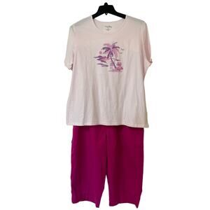 Coral Bay Woman 1X T-shirt Pink & Purple Palm Tree, Coral Bay PXL Pink Capris.